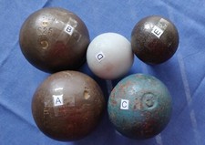 Eisenkugeln, Ø 8-12cm , 5 verschiedene gebrauchte - Kanonenkugel? Stoßkugel?