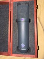 Neumann U 87 Condenser