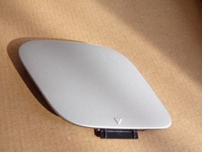 Abschleppöse Abdeckung Mercedes W247 B-Klasse Stoßstange vorne A2478853701 Silbe