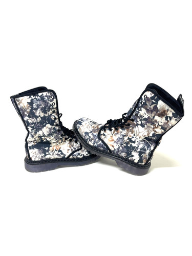 Boots braces loch tr - &,