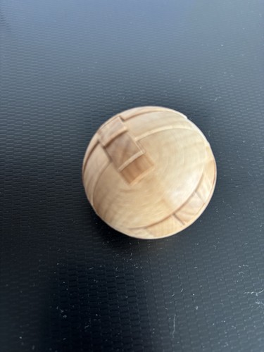 Holzpuzzle kugel test - holzpuzzle,