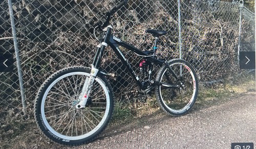 Two raceface mountainbike - two,