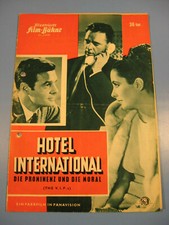 ElizTaylor.Hotel International