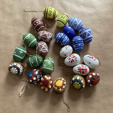 24 Ostereier DDR Holz