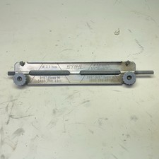 Stihl Original 5605 750 4343 Feilenhalter mit Rundfeile