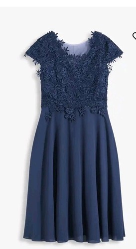 Midikleid aus spitze und - aus,