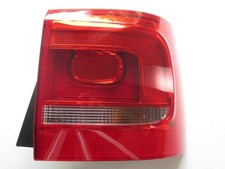 HELLA Heckleuchte Rücklicht Rechts für VW Touran 1T3 aussen   2SD 010 468-101