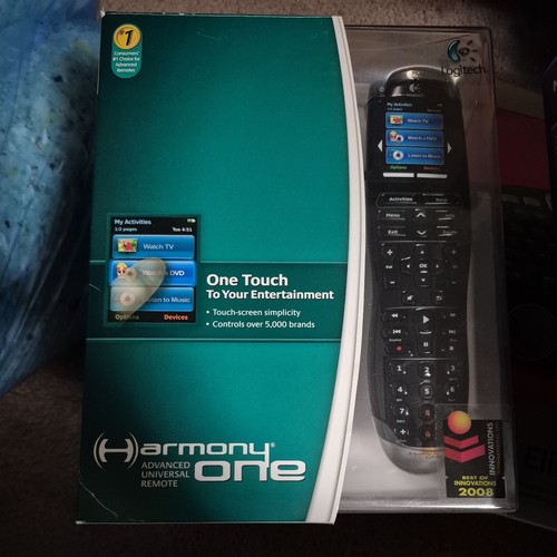 Brand new logitech - logitech, 915-000035