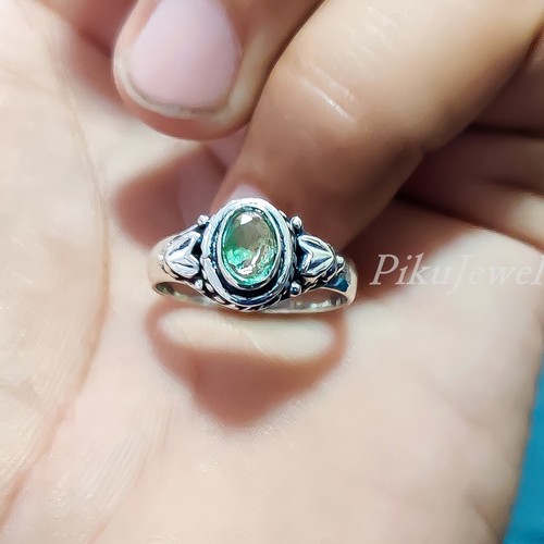 Grüner facettierter peridot - facettierter,