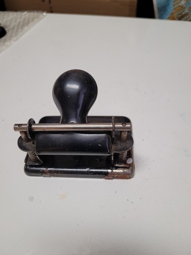 Antiker sonnecken locher - antiker, sonnecken-locher