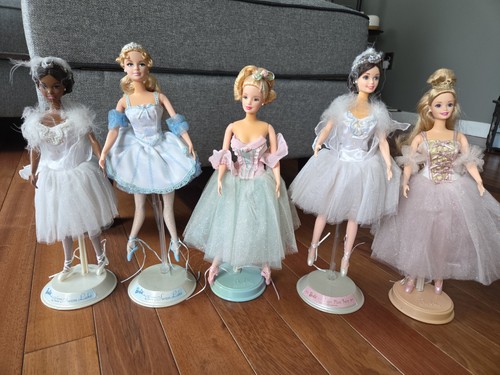 Ballerina nutcracker and swan - nutcracker,
