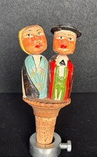 Alter Zierkorken aus Holz mit