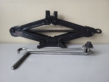 Wagenheber Toyota Corolla Verso  (B84)