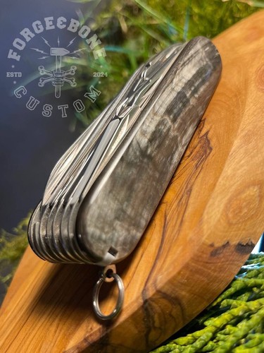 Victorinox swisschamp - victorinox,