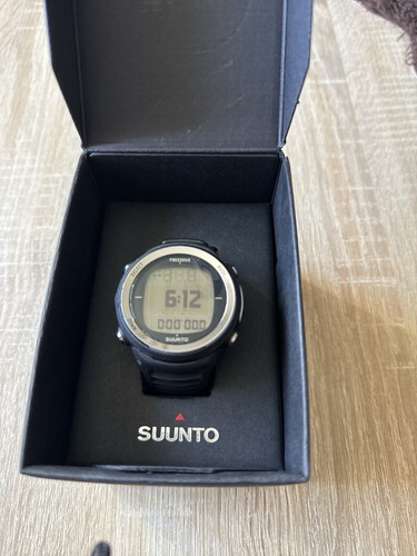 Suunto d4f freitauchcomputer - suunto,