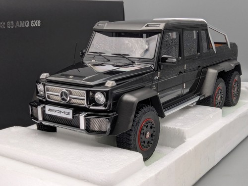 Modellautos autoart - 1:18,