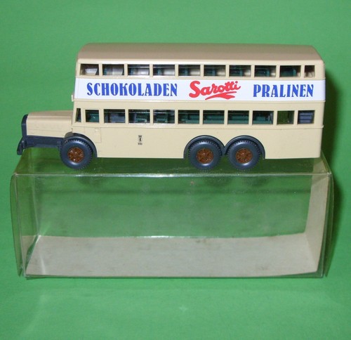 Wiking 873 berlin bus d38 - 873-24,