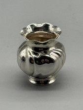 Formschöne kleine Vase 925er