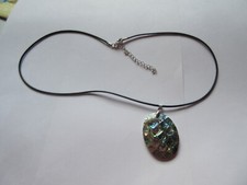 NEU: Großer Anhänger Abalone Mosaik mit Perlmutt und Lederkette 50 cm + 4 cm