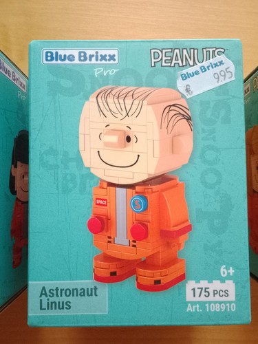 Peanuts astronaut linus - astronaut,