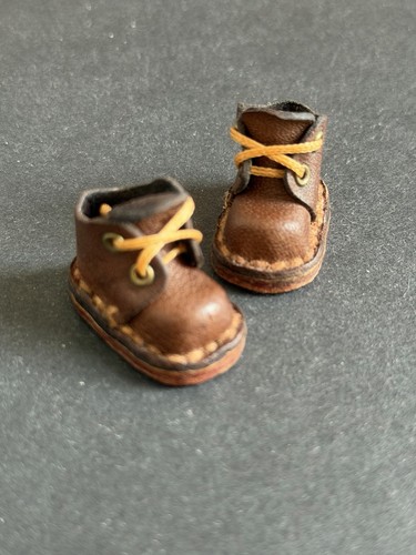 Brauen miniaturen schuhe leder - miniaturen,