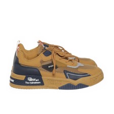 Shoe Cult, Trainingsschuhe