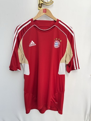 Adidas bayern münchen 2011 - münchen,
