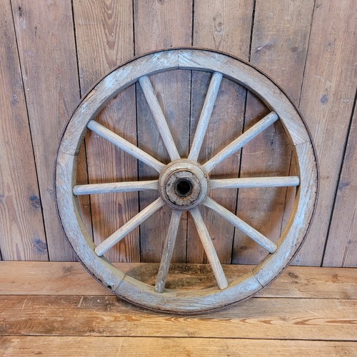 Altes wagenrad 55cm holzrad - altes,