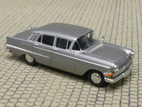 Brekina opel kapitän p - 1/87,
