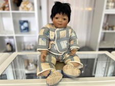 Oncrown Porzellan Puppe 51 cm.