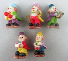 FREMDFIGUR + KOMPLETTSATZ ? /