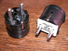 10 Schutzkontaktstecker Schuko Stecker 10A 16A 250V 2-polig DDR schwarz