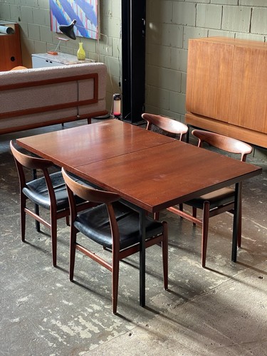 Knoll international teak - |,