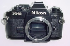 Nikon FG-20 analoge Spiegelreflexkamera 35 mm manuell nur Gehäuse in schwarz – top