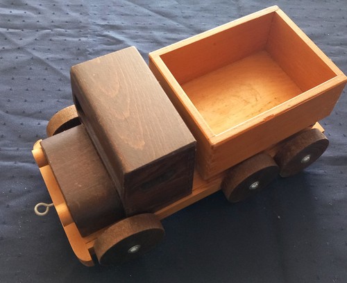 Vintage holz lkw - lkw, aus
