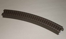Märklin HO:     24230   C-Gleis gebogen R2  437,5 mm  30°