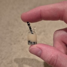 Mini Boba Tee Charm - süßer