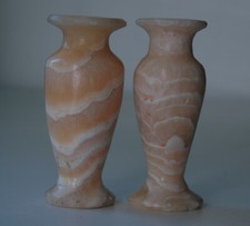 Paar ältere Alabaster Vasen