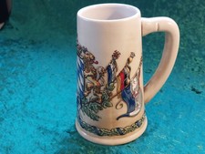 Bierkrug aus Steinzeug 0,5 Liter mit bayerischen Staatswappen, Löwen und Fahnen