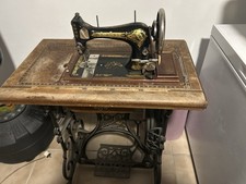 Singer Nähmaschine mit Tisch und Haube alles original, ca. 1930