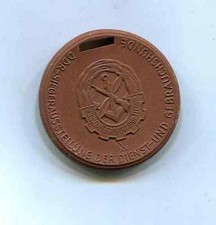    Meissner Porzellan  Med.  GST  Diensthundeaustellung  Magdeburg 1960  LP