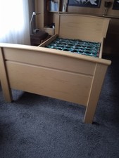 seniorenbett 100 × 200 cm mit Gesundheitslattenrost in Buche wie neu 