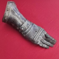 Antiker Handschuh von einer