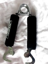 Handmuskeltrainer mit Flaschenöffner ++wT130+++*