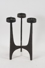 C25C39- Eisen geschmiedeter Kerzenleuchter 3-flammig