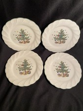 4 Nikko Happy Holidays Salad