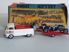 Corgi Toys Gift Set 6 VW Transporter Anhänger Maserati Modell Fahrzeuge OVP 1:43