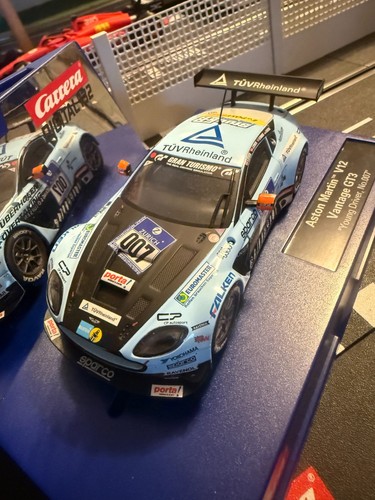 Aston martin v12 - martin,
