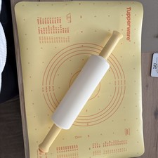 Orginal Tupperware Teigroller Und Teigunterlage Neuwertig