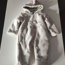 Baby-Plüschoverall Größe